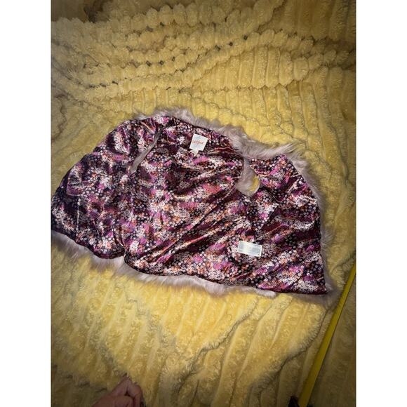 Girls Cat & Jack Furry Vest Winter Pink Brown Size Medium 7/8 - Picture 3 of 6
